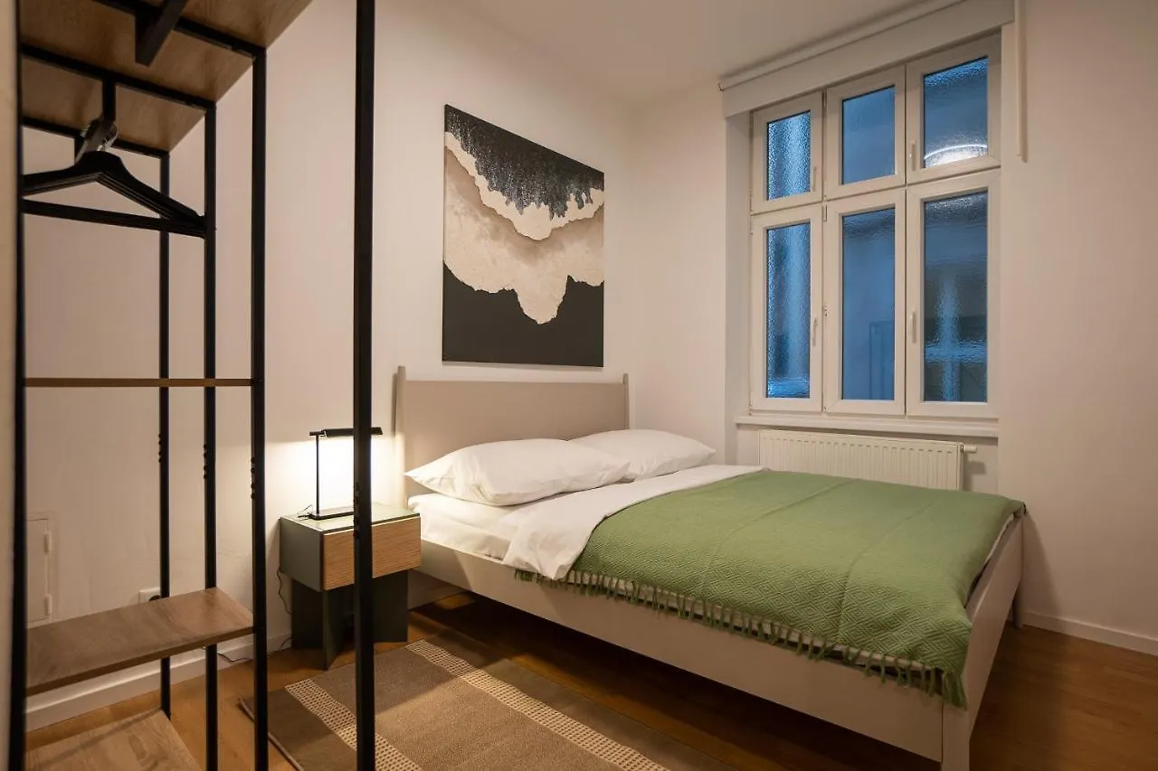 42 M2 Central Bright Apartment With A Terrace Vienna