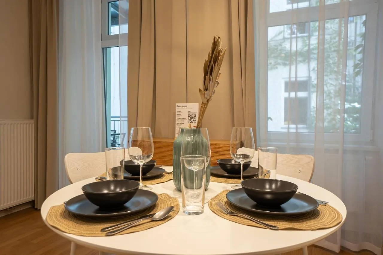42 M2 Central Bright Apartment With A Terrace Vienna 0*,  Austria