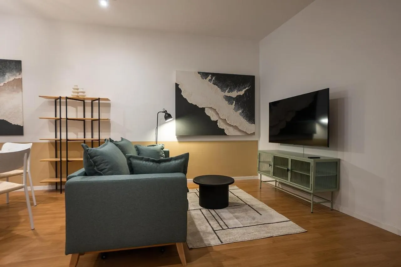 42 M2 Central Bright Apartment With A Terrace Vienna
