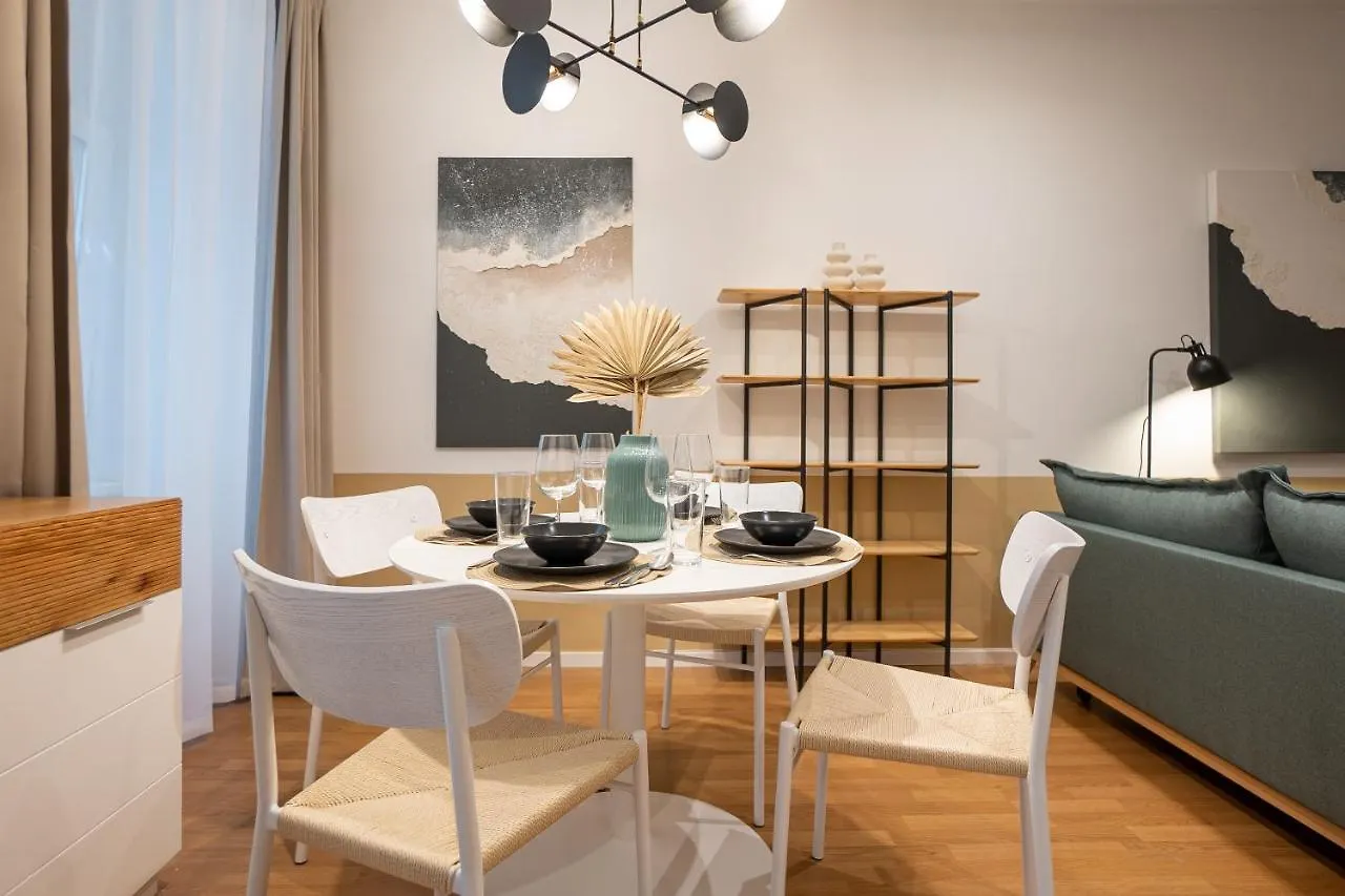 42 M2 Central Bright Apartment With A Terrace Vienna